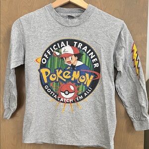 Pokemon Gray Long Sleeve Tee with Trainer Design Vintage 90’s